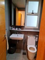 Vacanza @ East (D14), Condominium #591420981